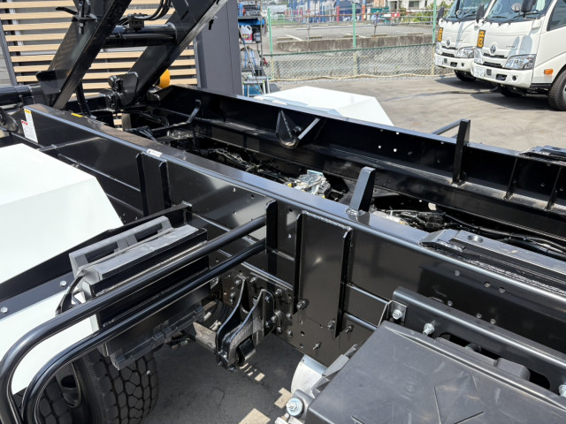 三菱ふそう ファイター 中型 コンテナ専用車 2KG-FK72F(91748) 11枚目