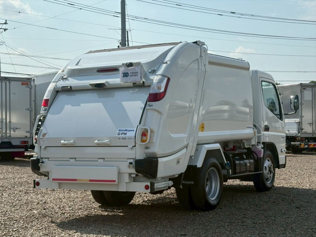 三菱ふそう キャンター 小型 塵芥車（プレス式） 2RG-FEAV0(91755) 4枚目