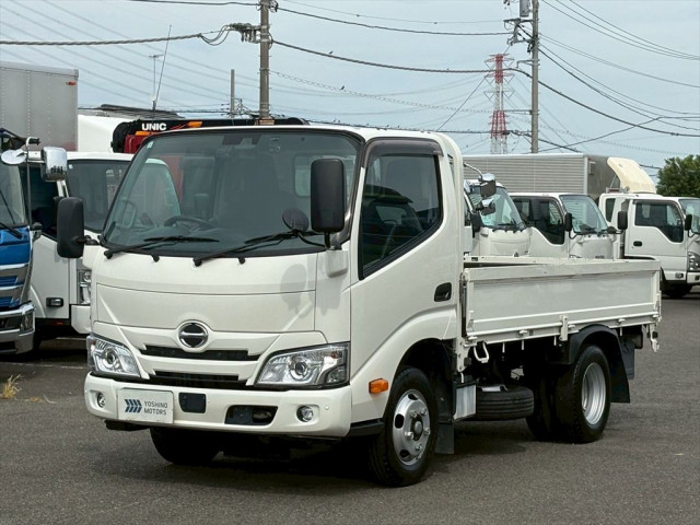 日野 デュトロ 小型 平ボディ 2KG-XZC605M(91765) 1枚目