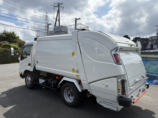 Hino dutro Small Packer compress trucks 2RG-XZU605X(91768) 4枚目