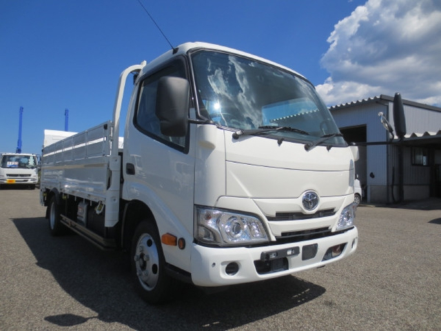 トヨタ ダイナ 小型 平ボディ 2RG-XZU655(91769) 2枚目
