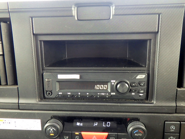 いすゞ エルフ 小型 平ボディ 2RG-NMR88AC(91773) 20枚目