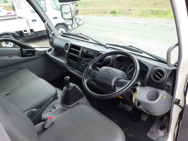Hino dutro Small Flat body 2RG-XZU710M(91778) 6枚目