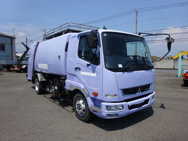 三菱ふそう ファイター 中型 塵芥車（プレス式） 2KG-FK62F(91780) 2枚目