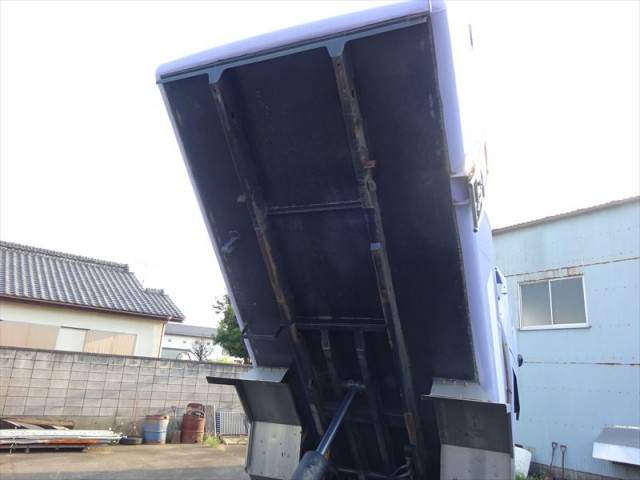 三菱ふそう ファイター 中型 塵芥車（プレス式） 2KG-FK62F(91780) 11枚目