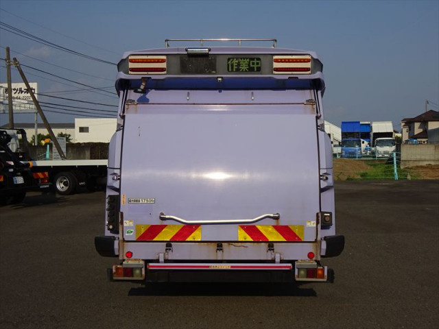 三菱ふそう ファイター 中型 塵芥車（プレス式） 2KG-FK62F(91780) 13枚目
