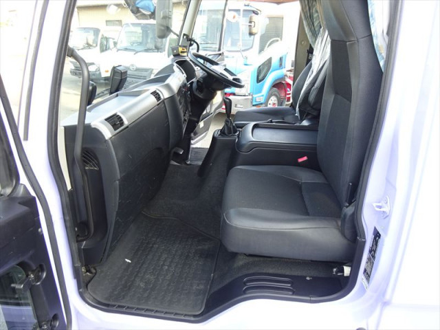 三菱ふそう ファイター 中型 塵芥車（プレス式） 2KG-FK62F(91780) 27枚目