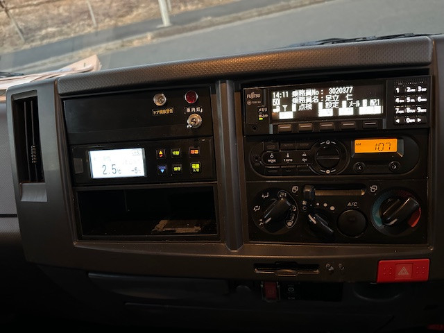 いすゞ エルフ 小型 冷凍冷蔵バン TPR-NPR85AN(91783) 26枚目