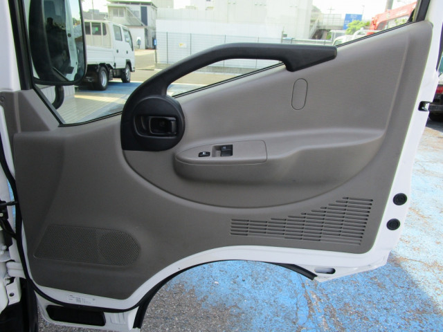 日産自動車 アトラス 小型 平ボディ CBF-SQ2F24(91785) 22枚目