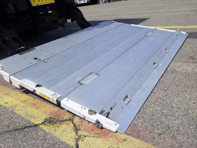 Mitsubishi Fuso canter Small Aluminium box body 2PG-FEAV0(91789) 43枚目