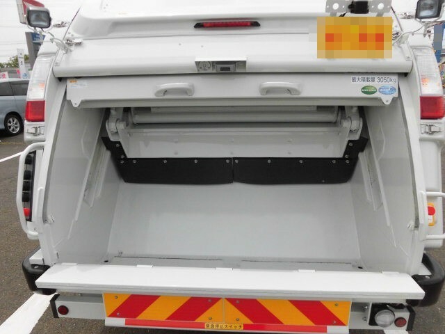 いすゞ エルフ 小型 塵芥車（プレス式） 2PG-NPR88YN(7839) 19枚目