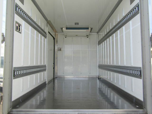 Toyota dyna Small Freezer box_body 2RG-XZC605(91806) 8枚目