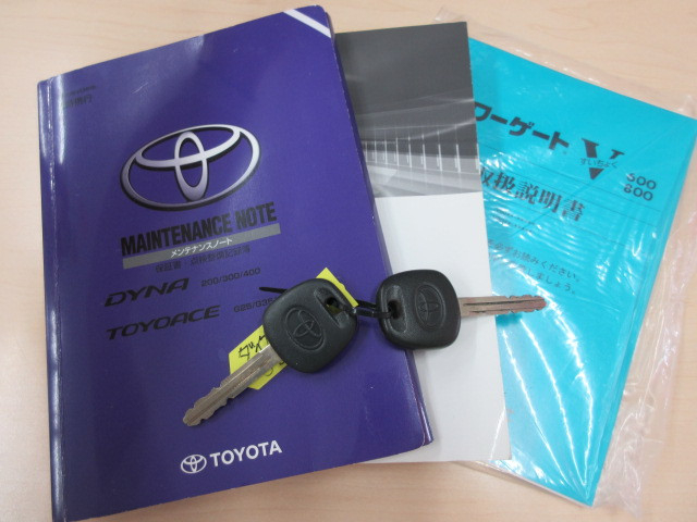 トヨタ ダイナ 小型 平ボディ TKG-XZU712(91808) 5枚目