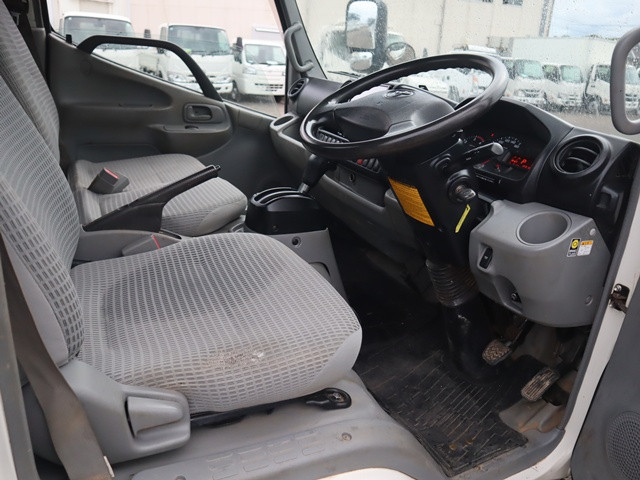 トヨタ トヨエース 小型 平ボディ TPG-XZC605(91812) 28枚目