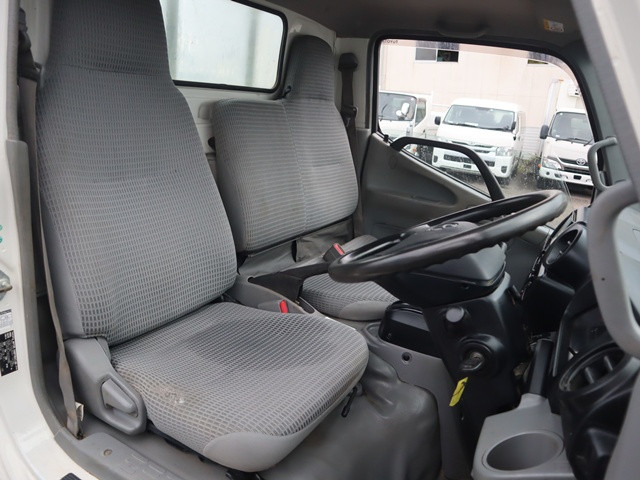 トヨタ トヨエース 小型 平ボディ TPG-XZC605(91812) 29枚目
