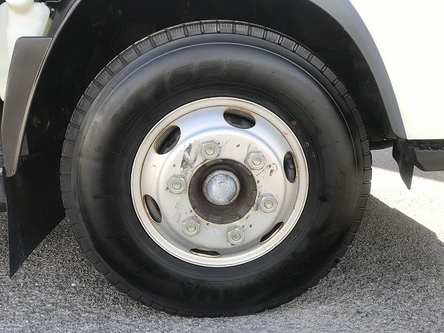 いすゞ エルフ 小型 平ボディ 2RG-NPR88YN(91813) 29枚目
