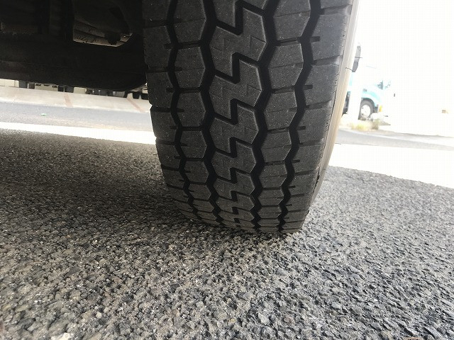 いすゞ エルフ 小型 平ボディ 2RG-NPR88YN(91813) 34枚目