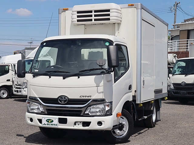 トヨタ ダイナ 小型 冷凍冷蔵バン TPG-XZU605(91817) 2枚目