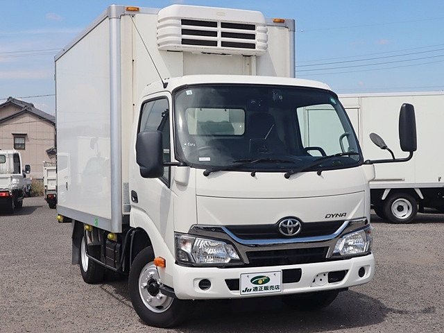トヨタ ダイナ 小型 冷凍冷蔵バン TPG-XZU605(91817) 4枚目