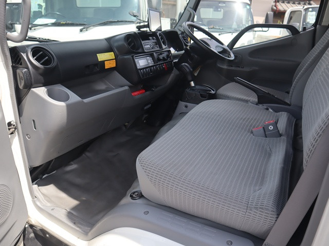 トヨタ ダイナ 小型 冷凍冷蔵バン TPG-XZU605(91817) 38枚目