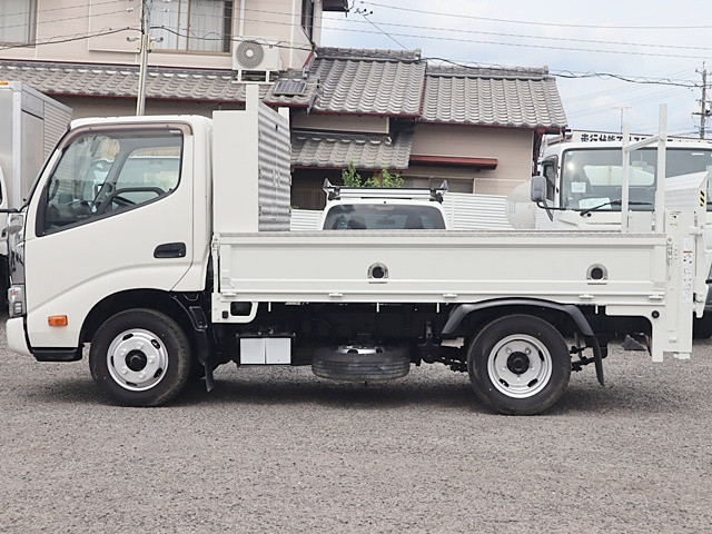 トヨタ ダイナ 小型 平ボディ TKG-XZC605(91821) 9枚目
