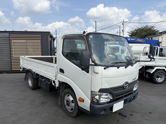 日野 デュトロ 小型 平ボディ TKG-XZU605M(91827) 2枚目