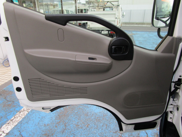 日産自動車 アトラス 小型 平ボディ CBF-SQ2F24(91831) 23枚目