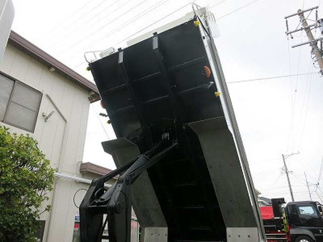 日野 プロフィア 大型 土砂ダンプ QKG-FS1EKDA(91832) 11枚目