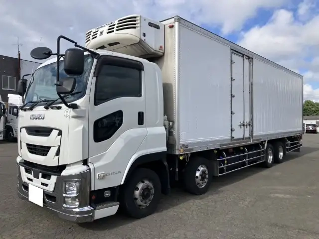 いすゞ ギガ 小型 トラクタ（シングル） QPG-CYJ77BA(91841) 1枚目