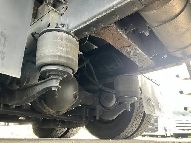 いすゞ ギガ 小型 トラクタ（シングル） QPG-CYJ77BA(91841) 27枚目