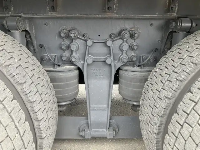 いすゞ ギガ 小型 トラクタ（シングル） QPG-CYJ77BA(91841) 31枚目