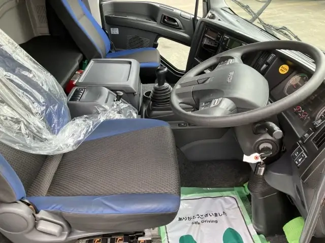 いすゞ ギガ 小型 トラクタ（シングル） QPG-CYJ77BA(91841) 41枚目