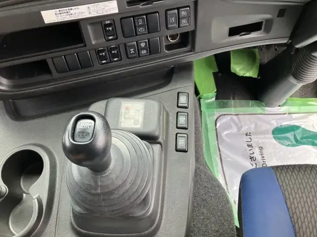 いすゞ ギガ 小型 トラクタ（シングル） QPG-CYJ77BA(91841) 46枚目