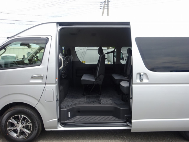 トヨタ 小型 バス 3DF-GDH223B(92019) 12枚目