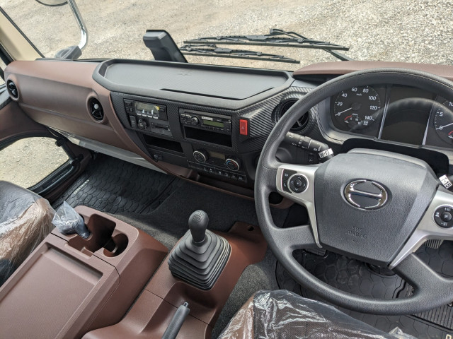 日野 レンジャー 中型 冷凍冷蔵バン 2KG-FD2ABG(92030) 42枚目