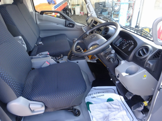 日野 デュトロ 小型 車載専用車 2KG-XZU720M(92033) 4枚目