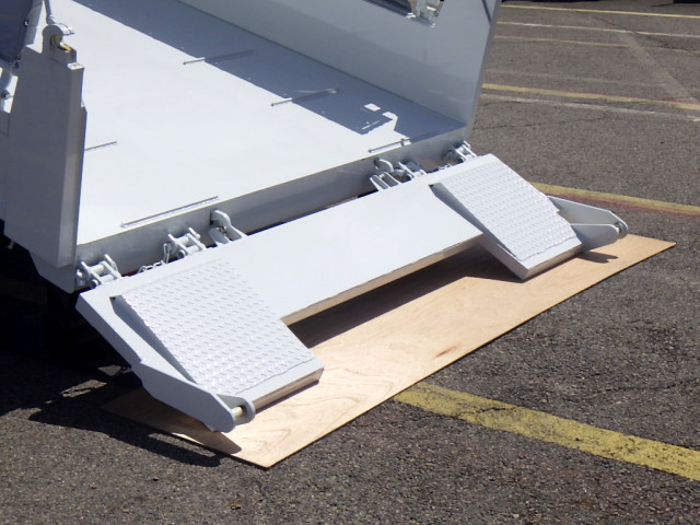 三菱ふそう キャンター 小型 土砂ダンプ 2PG-FEBM0(92035) 8枚目