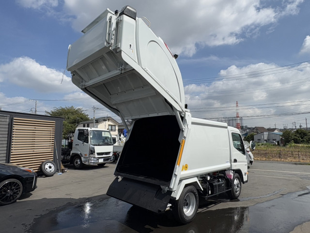 三菱ふそう キャンター 小型 塵芥車（プレス式） 2RG-FEAV0(92040) 16枚目