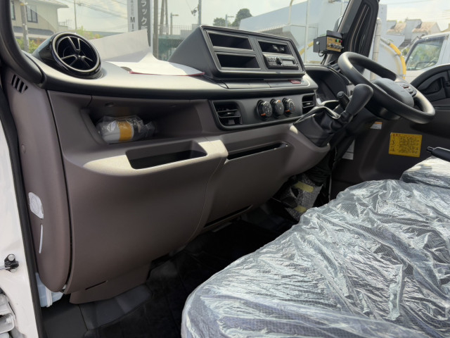 三菱ふそう キャンター 小型 塵芥車（プレス式） 2RG-FEAV0(92040) 40枚目
