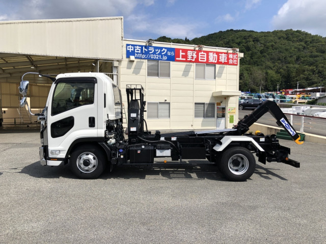 いすゞ フォワード 中型 コンテナ専用車 2RG-FRR90S4(92045) 8枚目