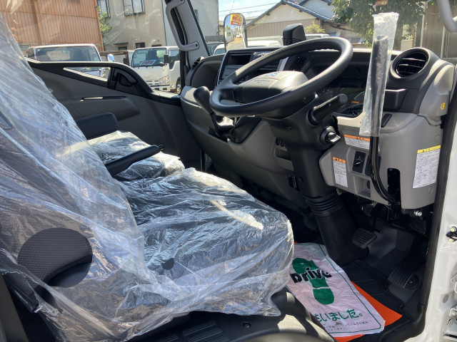 三菱ふそう キャンター 小型 土砂ダンプ 2RG-FBA60(92046) 5枚目