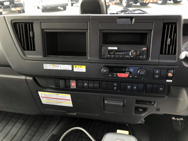 いすゞ フォワード 中型 コンテナ専用車 2RG-FRR90S4(92045) 40枚目