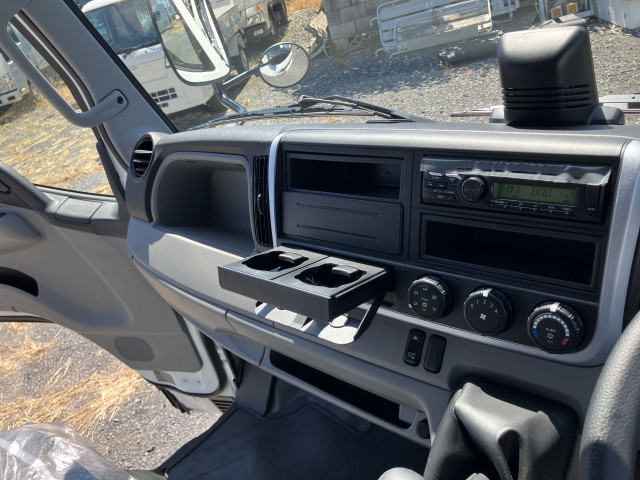 三菱ふそう キャンター 小型 土砂ダンプ 2RG-FBA60(92046) 35枚目