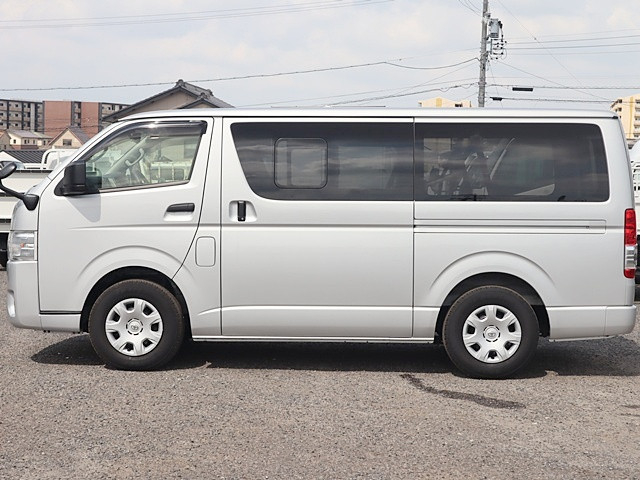 トヨタ ハイエース 小型 アルミバン 3BF-TRH200V(92050) 9枚目