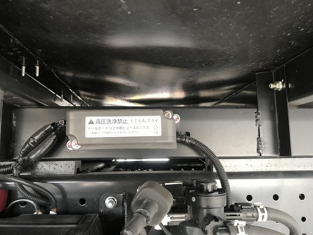 日野 デュトロ 小型 アルミバン 2RG-XZU710M(92054) 35枚目