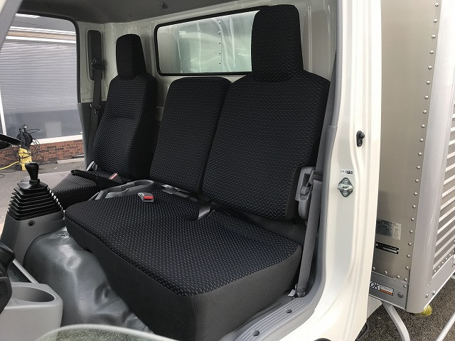 日野 デュトロ 小型 アルミバン 2RG-XZU710M(92054) 37枚目