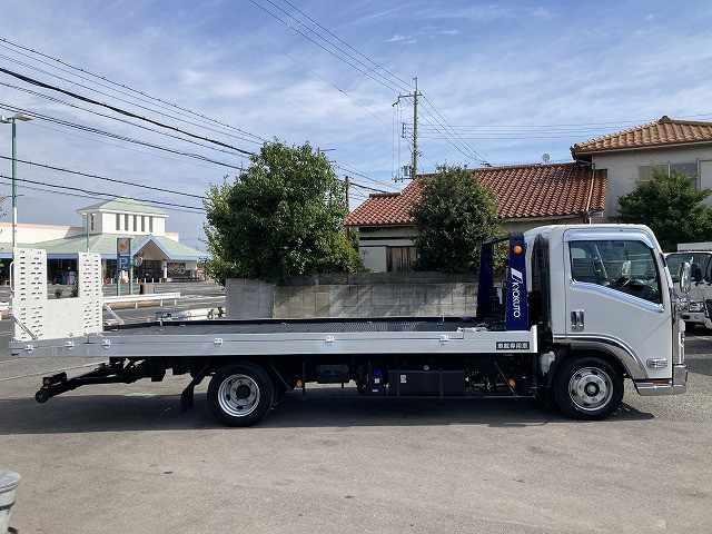 いすゞ エルフ 小型 車載専用車 2RG-NPR88AN(92057) 5枚目
