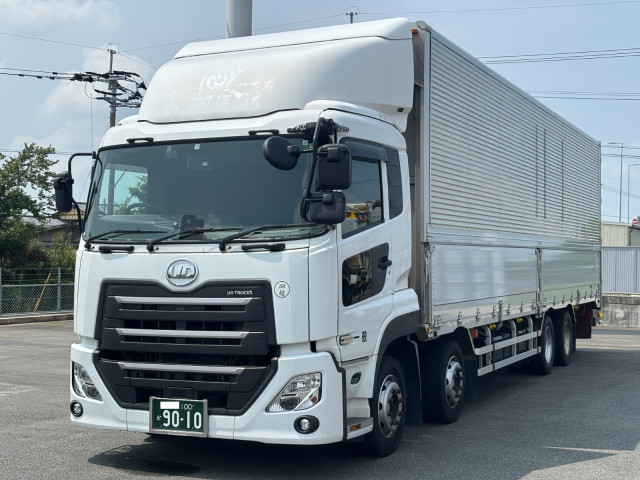 UDトラックス（日産） クオン 大型 アルミウィング 2PG-CG5CA(92062) 1枚目