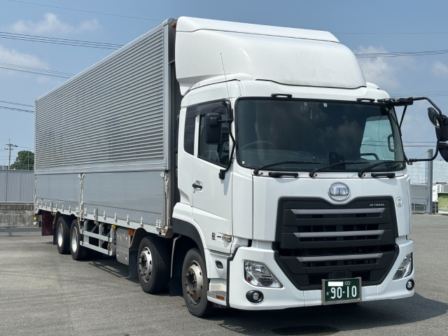 UDトラックス（日産） クオン 大型 アルミウィング 2PG-CG5CA(92062) 3枚目