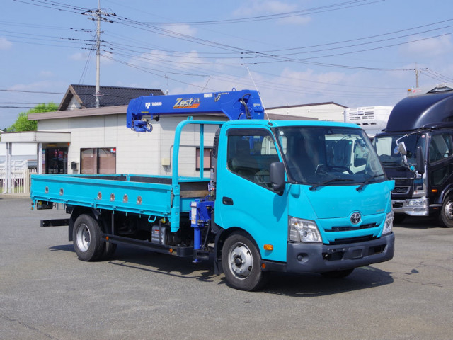 トヨタ ダイナ 小型 クレーン付き 2PG-XZU720(92063) 2枚目